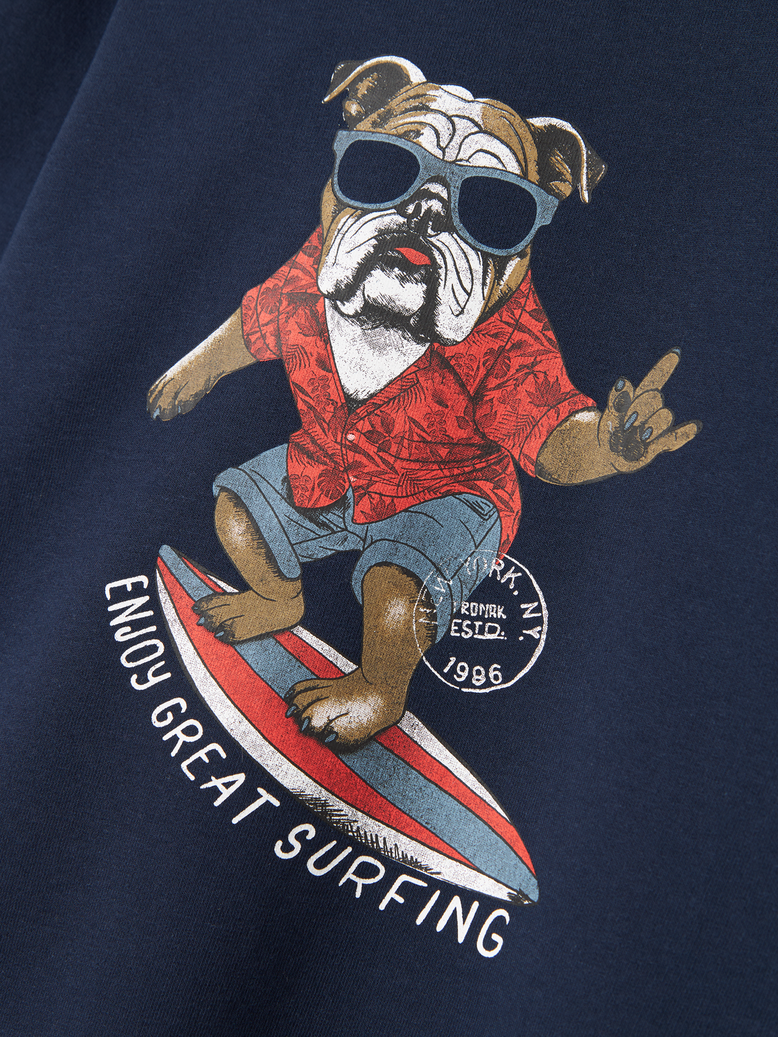 model_shot-front_full